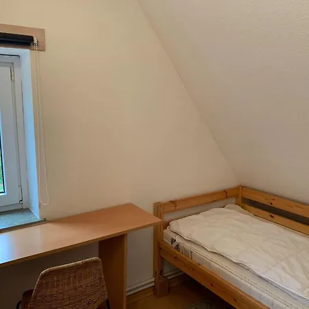 Haus-friesenstrasse-whg-17 *